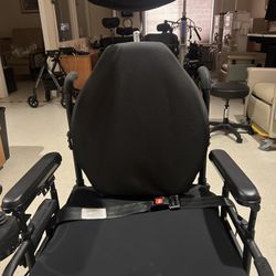 Electric Wheelchair 