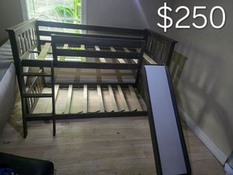 Bunk bed with slide/ litera con resbaladilla