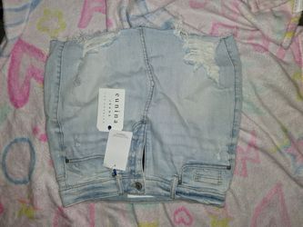 New skirt small $15