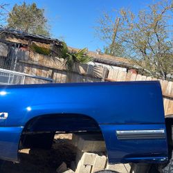 99 Al 06 Chevy Silverado O GMC  Caja Corta 81 Pulgadas 