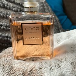 Women’s Coco Mademoiselle Chanel Paris