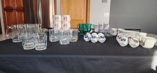 Glasses and Cups 