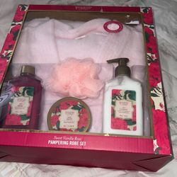 Pampering Robe Set A Gift 🎁 