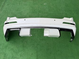Cadillac XT6 Rear Bumper Lower Bumper Trasero De Abajo 2020 2021 2022 2023 2024 2025