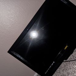 Vizio Flat Screen 