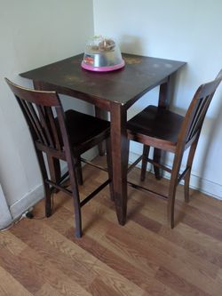 3 Peace Dinning Used