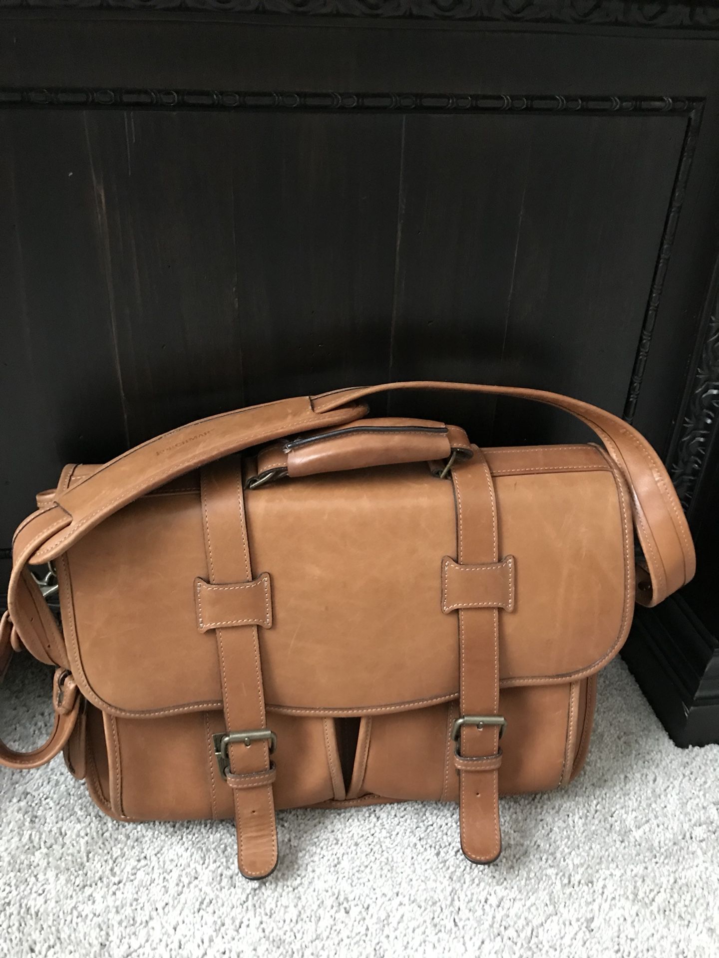 Genuine full grain leather Korchmar “Garfield” messenger brief.