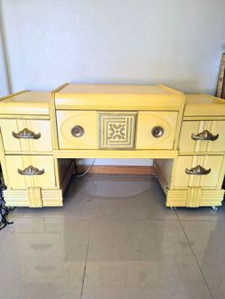 1930s–1940s Art Deco waterfall‑style vanity/desk