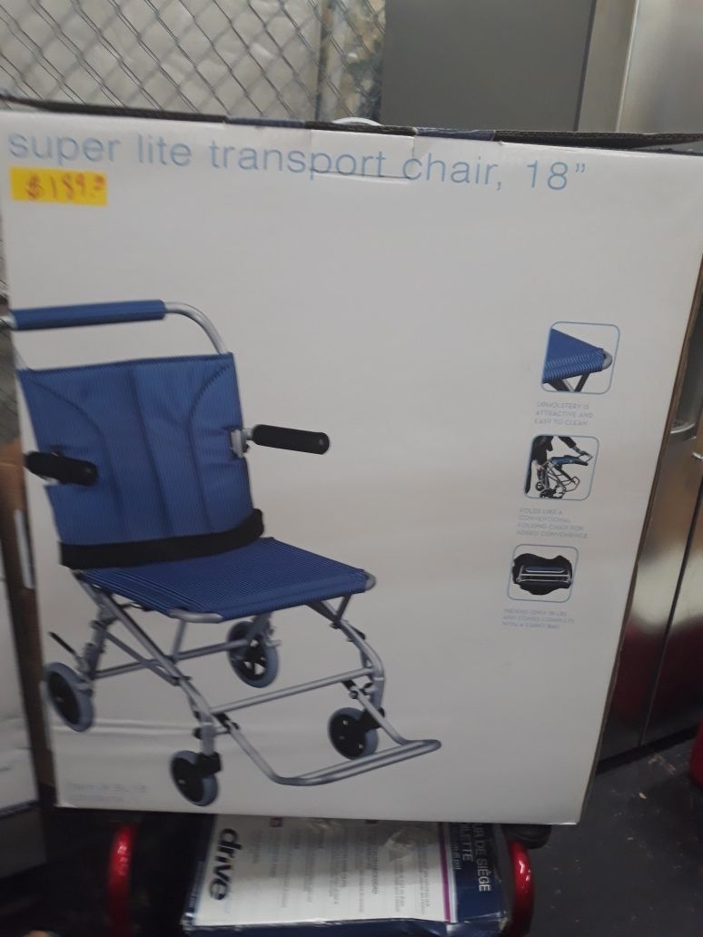 Extra light wheelchair
