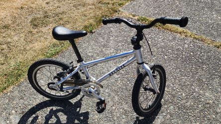 Belsize Kids 16" Bike Silver Aluminum