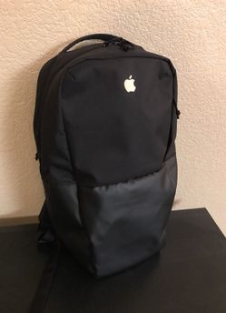 Apple backpack top