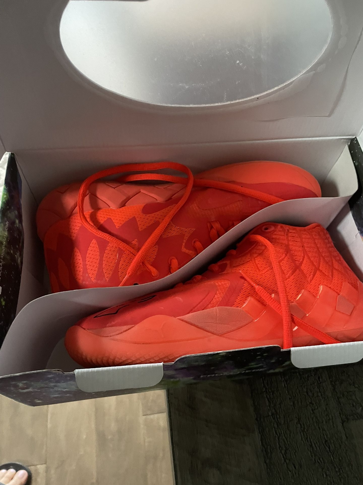 Melo Basketball Shoes for Sale in Lake Stevens, WA OfferUp