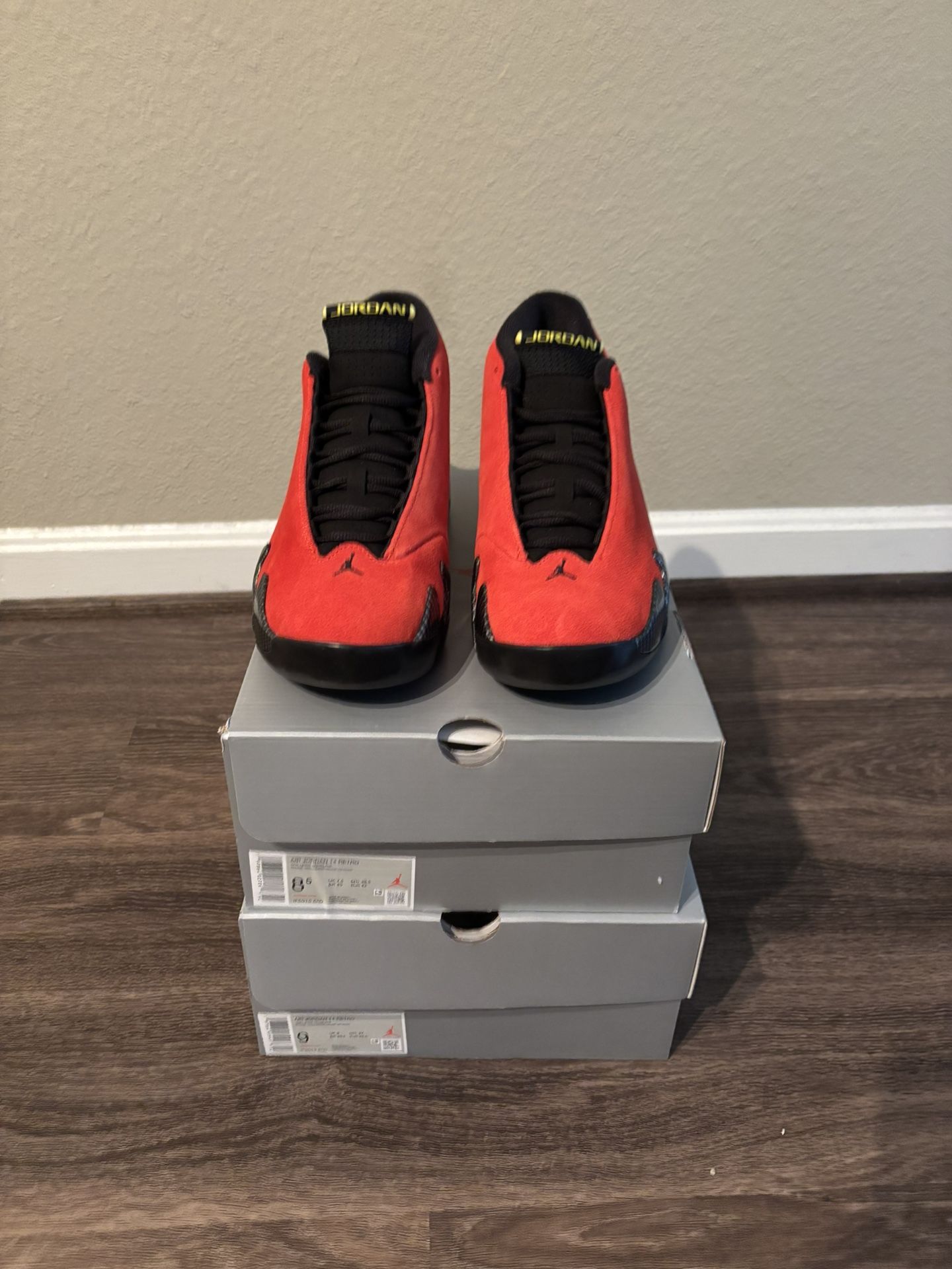 Air Jordan 14 Retro ‘Ferrari’ Size 8.5M & 9M