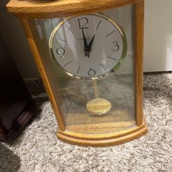 Howard Miller Clock 