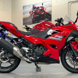 2019 KAWASAKI NINJA 400 ABS