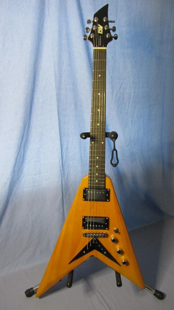 IYV Flying V guitar