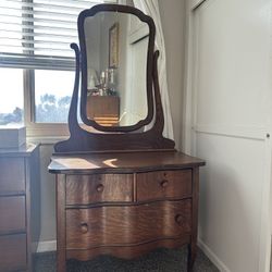 Vintage Solid Wood Dresser/Vanity with Original Mirror