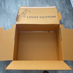 NEW Authentic Louis Vuitton Shoe/purse Box (empty) 14 x 10.5 x 5 Gift Box  for Sale in Medley, FL - OfferUp