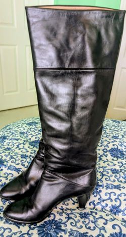 VINTAGE Black Leather Knee-High Heeled Boots
