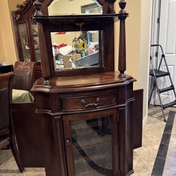Wine Glass and Wine Storage Cabinet 