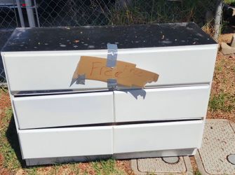Free Dresser