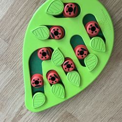 Cat Puzzle & Play Interactive Treat Puzzle