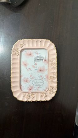Sheffield Home Pink Floral Picture Frame