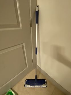 Bona Floor Mop Starter Kit - 2-in-1 Wet + Dry Floor Sweeping + Mopping