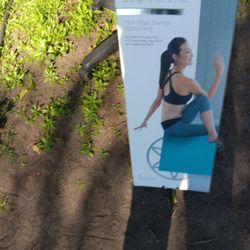 !! Yoga Beginner  Kit New