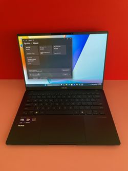Lenovo Vivobook S 14 OLED display Intel Ultra 5 16GB Ram 512GB SSD (2024 Model) premium Laptop