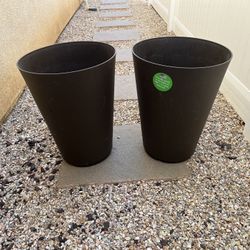 Large Planters - Brown