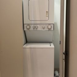 24’’ Electric Washer/ Dryer (vented) Only $60