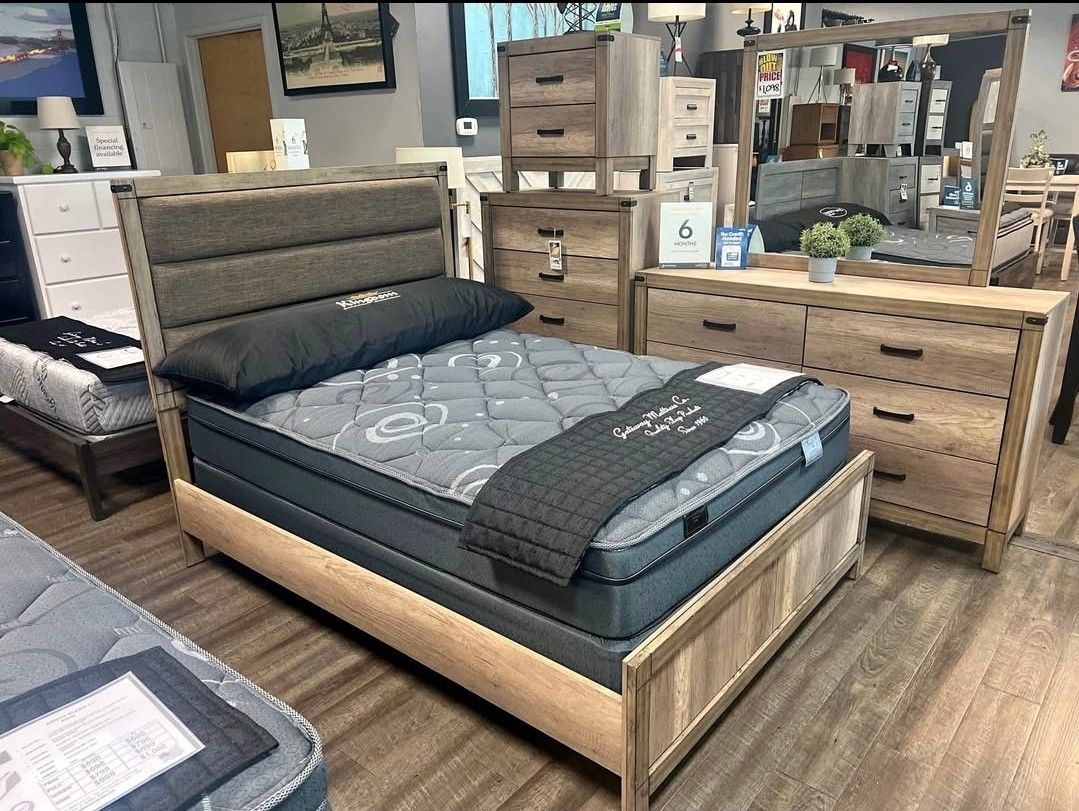 BRAND NEW KING BEDROOM SET PILLOW TOP MATTRESS AND BOXSPRING SAME DAY DELIVERY