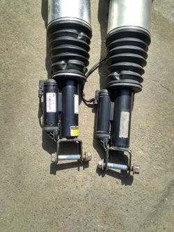 MERCEDES E-500 AIR STRUTS 2003