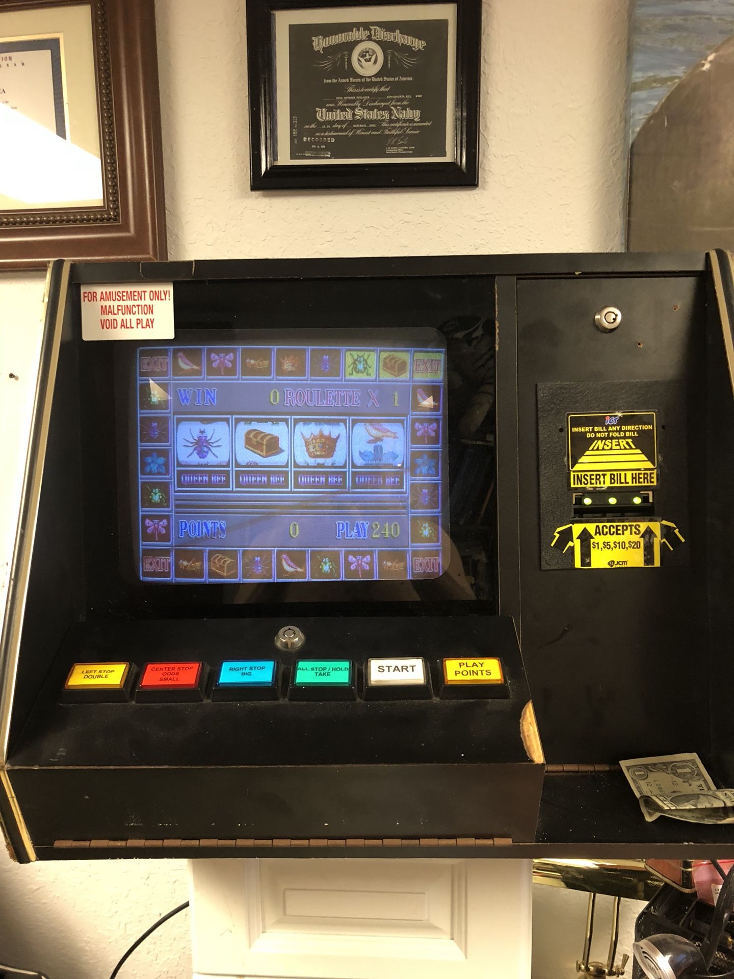 FIVE Cherry Master 8-Liner Machines