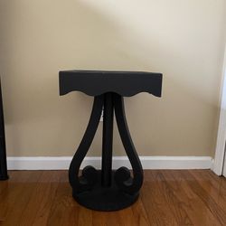 Furniture: Black Square Pedestal Side Table