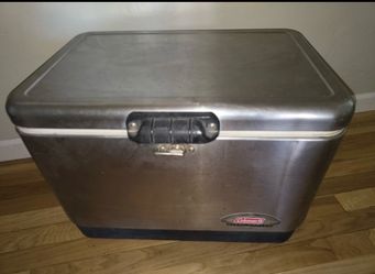 COLEMAN 54 Quart STAINLESS STEEL COOLER ICE CHEST Camping Fishing