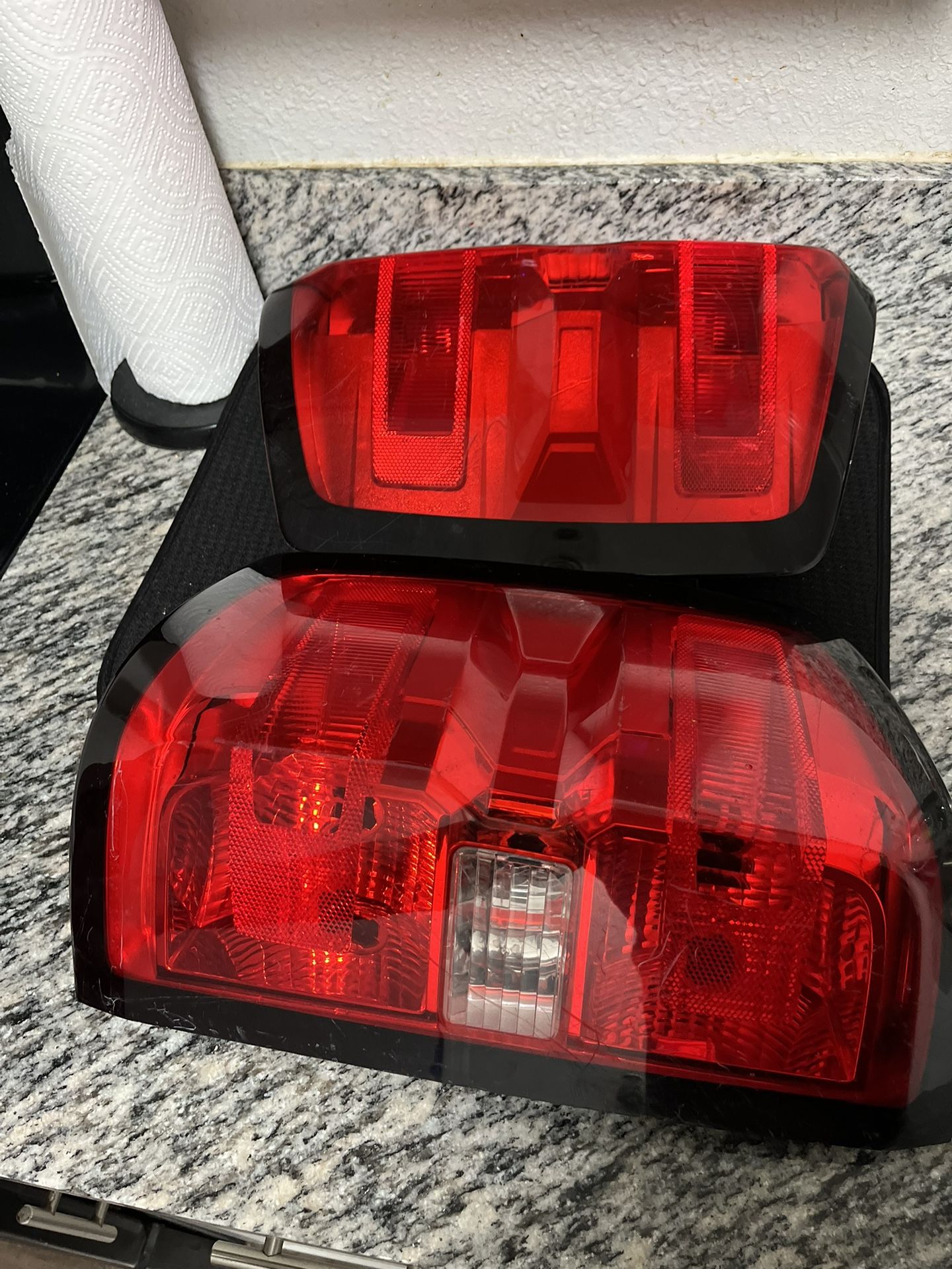 2014-2019 Silverado O.E.M Taillights