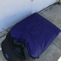 SLEEPING BAG 