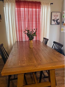 Living Spaces Solid Wood Dining Table + 3 Chairs + Extension Leaf