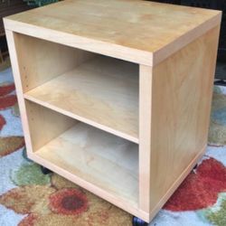Like New Rolling End Table with Adjustable Shelf - 23H x 21L x 16W 