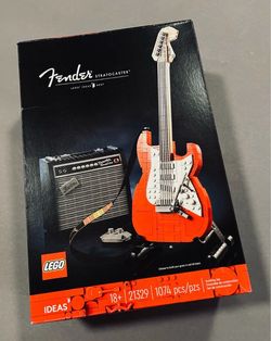 Lego Fender Guitar Set BNIB 21329