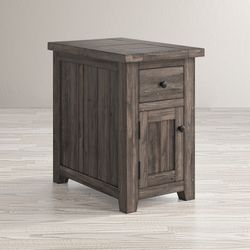 Madison County Barnwood Chairside Table