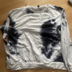 Xxl Women’s Sheen Black And White Tie-Dye Sweatshirt