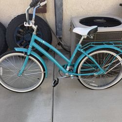 Huffy Women’s Bike