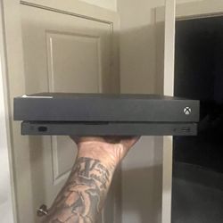 Xbox One X