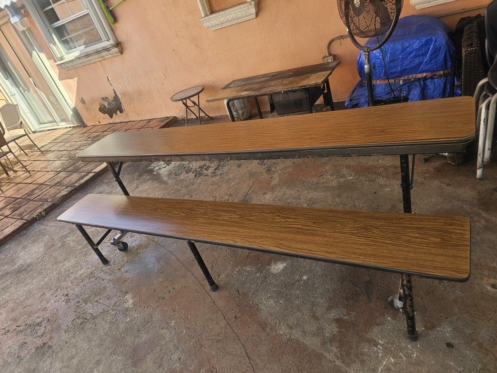 Banco/ Mesa Plegable Para Exteriores