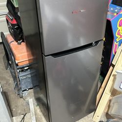 Mini Fridge With Freezer