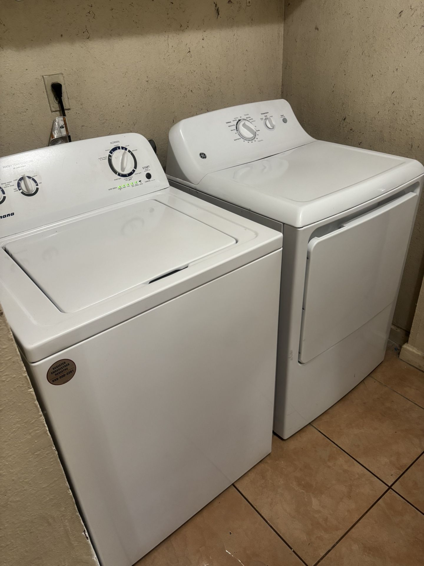Nice Amana Washer And Dryer Set X Condition