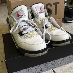 Jordan 4